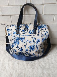 (Kategori: ) berada di . Dikirim oleh dessyprelovedbag (ID iklan 1379046949, Gambar 1). Deskripsi: .