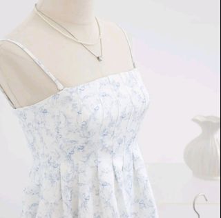 (Category: ) located in . Submitted by hypedclothing (Listing ID 1378999287, Image 1). Description: .