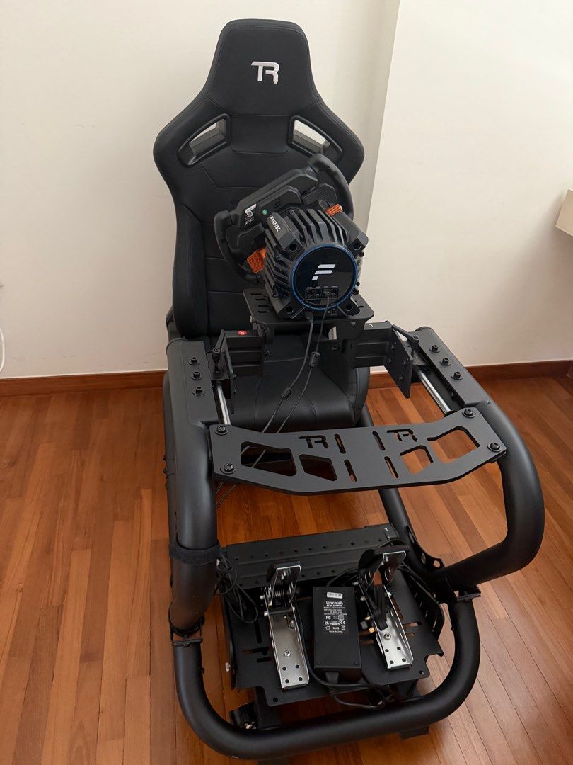 Trak Racer TR8  Pro Racing Simulator Cockpit with Fanatec Wheel631095522005771123