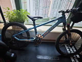 （分類：）位於 。 由 aryat818 提交（商品編號 1379043837，圖片 1）。簡介： 。