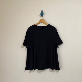 (Category: ) located in . Submitted by finewearco (Listing ID 1378982629, Image 1). Description: .