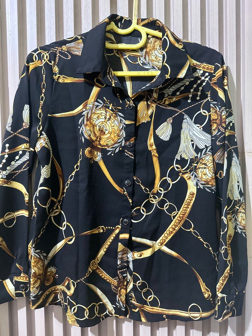 Versace inspired formal longsleeves (Category: Longsleeves) located in Tandag. Submitted by kawaiispreloved (Listing ID 1379059295, Image 1). Description: .