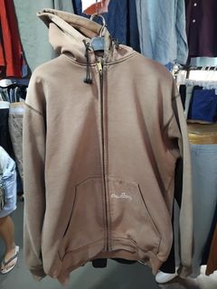 (Kategori: ) berada di . Dikirim oleh bolonsecondhand (ID iklan 1379118018, Gambar 1). Deskripsi: .
