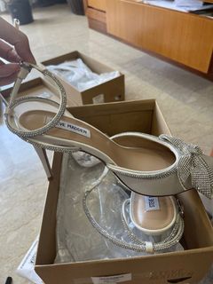 (Category: ) located in . Submitted by shopgoodasnew (Listing ID 1378962082, Image 1). Description: .
