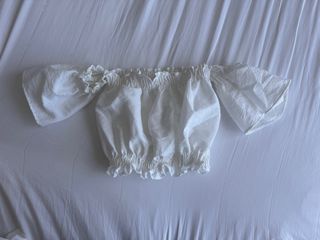 (Category: ) located in . Submitted by yellobello (Listing ID 1378953073, Image 1). Description: .