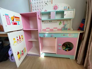 (Category: ) located in . Submitted by charmainep123 (Listing ID 1378928212, Image 1). Description: .
