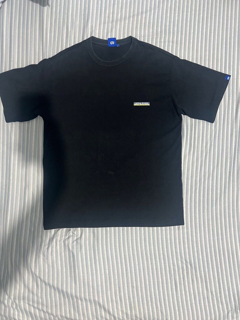 WSP WASSUP (Category: Tshirts & Polo Shirts ) located in Daraga. Submitted by sudeee (Listing ID 1379043961, Image 1). Description: WSP WASSUP Dimes: 22 x 27 Issue: None Color Rate: 9.5/10 .