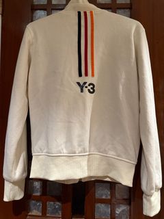 (Category: ) located in . Submitted by fashion_alpha (Listing ID 1379114732, Image 1). Description: .