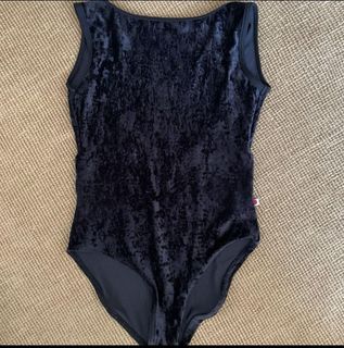 (Category: ) located in . Submitted by seastella (Listing ID 1379108972, Image 1). Description: .
