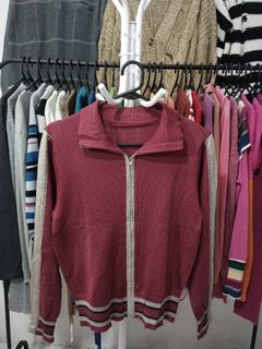 (Kategori: ) berada di . Dikirim oleh amaliappptri (ID iklan 1378963721, Gambar 1). Deskripsi: .