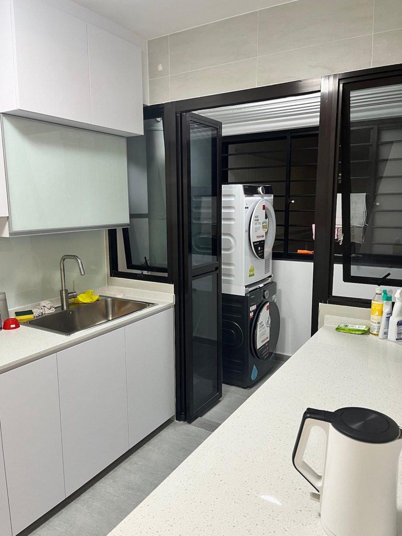 238b Tengah Garden Walk Common Room for Rent63226716988675112