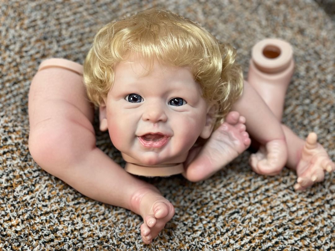 55CM Phoenix Bebe Reborn Doll Kits Handmade Painted Realistic DIY