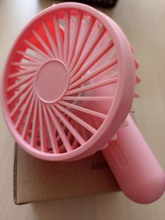 （分類：）位於 。 由 windyau 提交（商品編號 1379315934，圖片 1）。簡介： 。
