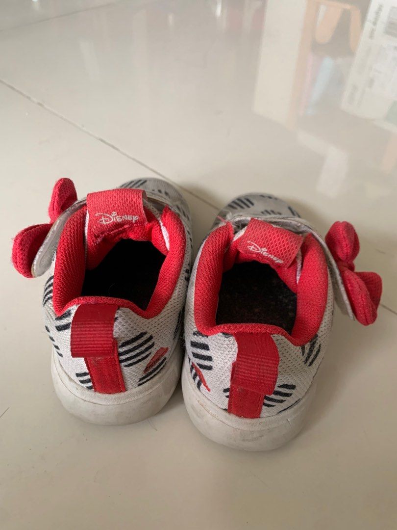 由 fashionrack (刊登 ID 1379161361，圖片 2) 提交，位於 桃園市 (Taoyuan) 的 Adidas 愛迪達 迪士尼 米妮童鞋 國外購入真品 (類別：嬰兒及兒童流行時尚)，說明：Adidas 愛迪達 迪士尼 米妮童鞋 國外購入真品。