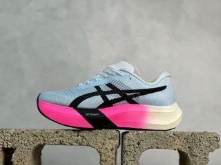 （分類：）位於 。 由 pink.box 提交（商品編號 1379225304，圖片 1）。簡介： 。