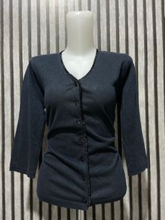 (Kategori: ) berada di . Dikirim oleh dilla.thrift (ID iklan 1378435944, Gambar 1). Deskripsi: .