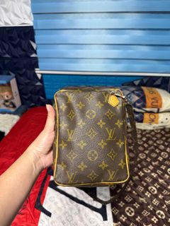 (Category: ) located in . Submitted by ofel315 (Listing ID 1379278308, Image 1). Description: .