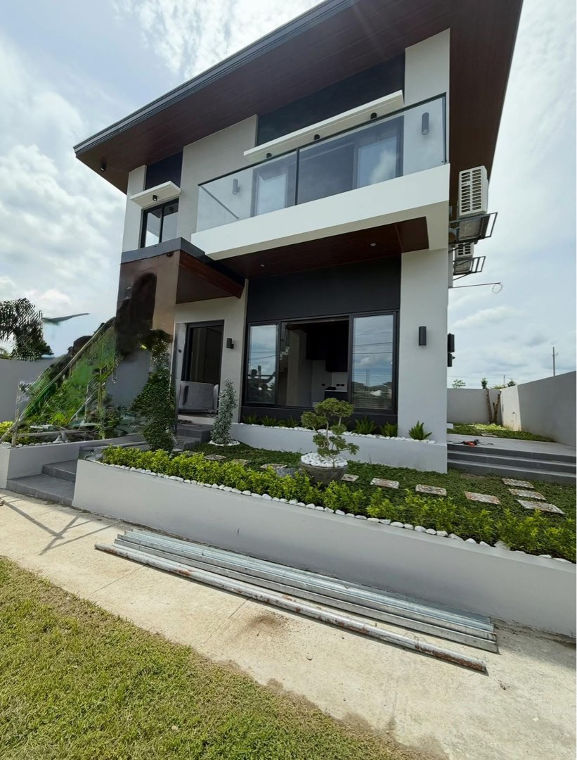 (Category: ) located in . Submitted by nuvaliproperties16 (Listing ID 1379217004, Image 1). Description: .