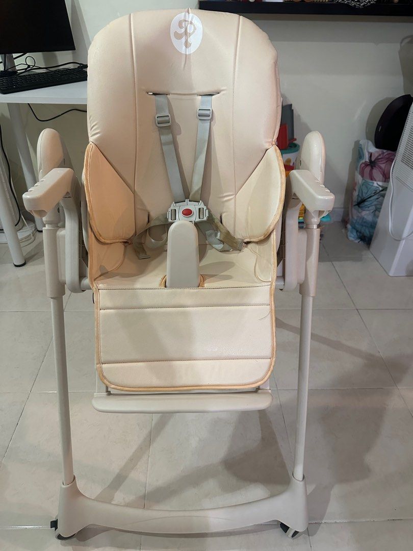 Baby High Chair with Tray (Category: Baby High Chairs) located in Singapore. Submitted by jessie_yee90 (Listing ID 1379210950, Image 2). Description: (Adjustable Baby High Chair – Multi-Position Recline) Reclining seat with harness for safety Height adjustable Removable tray for easy cleaning Folds for storage Soft padded seat (Fisher-Price Zebra Walker) Helps baby learn to walk Includes lights, sounds, music, and activities Encourages motor skil