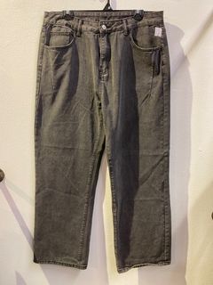 (Category: ) located in . Submitted by karatt.thrift (Listing ID 1379316902, Image 1). Description: .