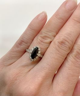 (Category: ) located in . Submitted by vicluxurycollection (Listing ID 1379277244, Image 1). Description: .