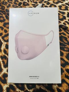 （分類：）位於 。 由 Noire 提交（商品編號 1379291404，圖片 1）。簡介： 。