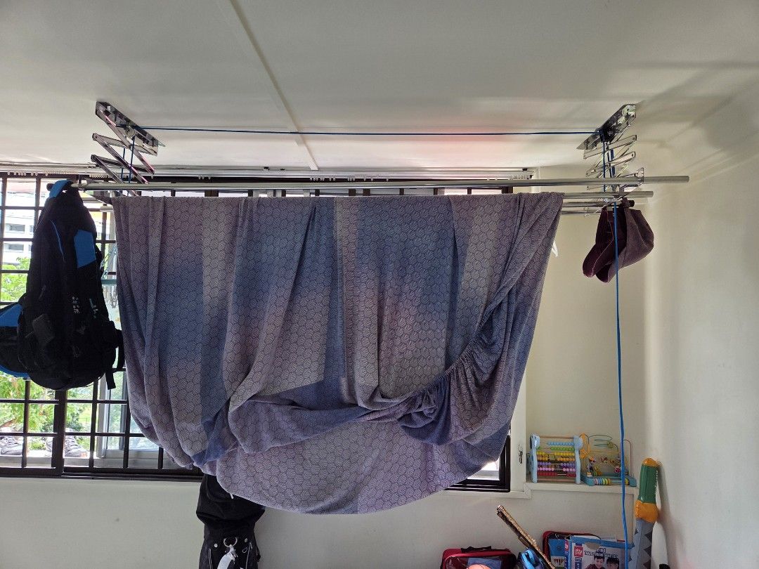 Ceiling Mounted Clothes Drying Rack64885413005314112
