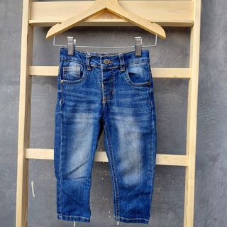 (Kategori: ) berada di . Dikirim oleh nn.collectionn (ID iklan 1379321931, Gambar 1). Deskripsi: .