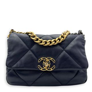 (Category: ) located in . Submitted by carousellluxury (Listing ID 1379231188, Image 1). Description: .