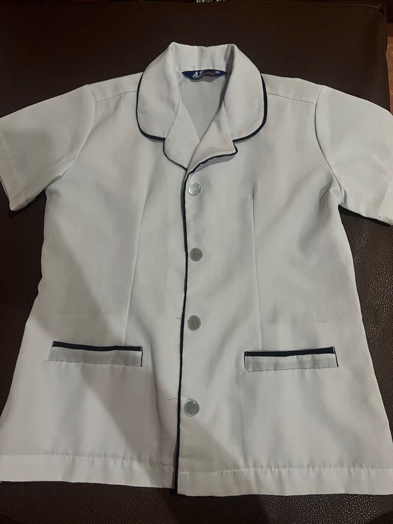 School Uniform (Category: Others Tops) located in Manila. Submitted by musicamae (Listing ID 1379323111, Image 2). Description: Size : S 2 items left Hardly used during my school year because of pandemic and we went online most of my year. This is a girls uniform. The shirt has a curved to show the waist, so if your arms are thicker better look elsewhere because its a bit tight when worn no matter how small your waist..