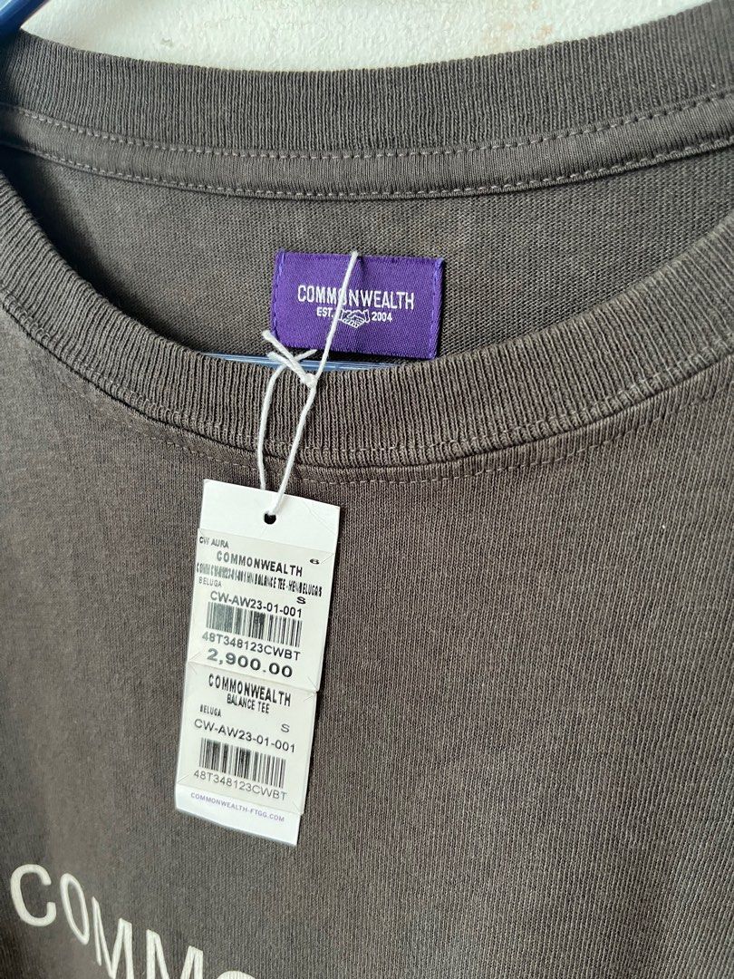 Commonwealth balance T-shirt (Category: Tshirts & Polo Shirts ) located in Quezon City. Submitted by jmartph (Listing ID 1379131130, Image 3). Description: Commonwealth balance T T-shirt Price: ₱1,200 Size: Small (oversize fit) Dimes: Around 20.5 x 26.5 Condition: brand new with tag RFS: doesn’t fit me .