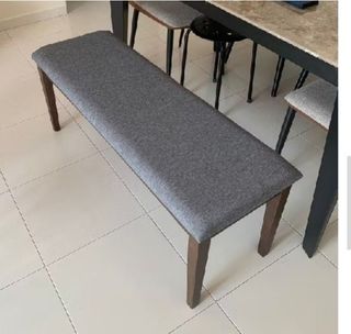 (Category: ) located in . Submitted by furnituresalesg (Listing ID 1379147298, Image 1). Description: .
