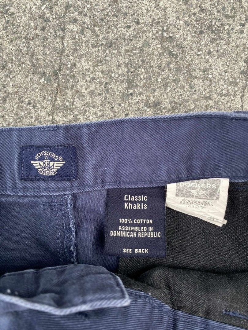 DOCKERS CHINO PANTS (Category: Chinos) located in Manila. Submitted by ptrckvlr_ (Listing ID 1379132195, Image 3). Description: DOCKERS 💎 Condition: Very Good Estimated Size: L Color Rate: 9.8/10 Issue: None Dimensions: Length 36” | Thigh 13” | Waist 35–37 | Hem 10” 💰 ₱449 + SF.