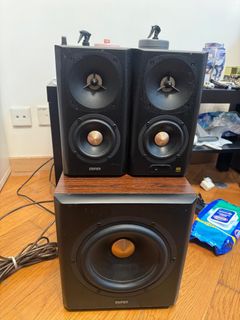 （分類：）位於 。 由 puggys 提交（商品編號 1379307597，圖片 1）。簡介： 。
