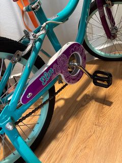 (Category: ) located in . Submitted by pistache987 (Listing ID 1379136691, Image 1). Description: .