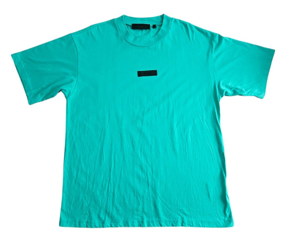 Essentials Fear of God tshirt (Category: Tshirts & Polo Shirts ) located in Las Pinas. Submitted by 05.11minimalist (Listing ID 1379139781, Image 1). Description: Essentials Fear of God tshirt. Green. Size L on tag. No runs, rips or holes. In very good condition. Please do not make any OFFER if you have no intentions of buying. Do not BUY if in doubt. Actual pics of items posted/listed. No Reservation. No Return. No Exchange. Please be mindful of