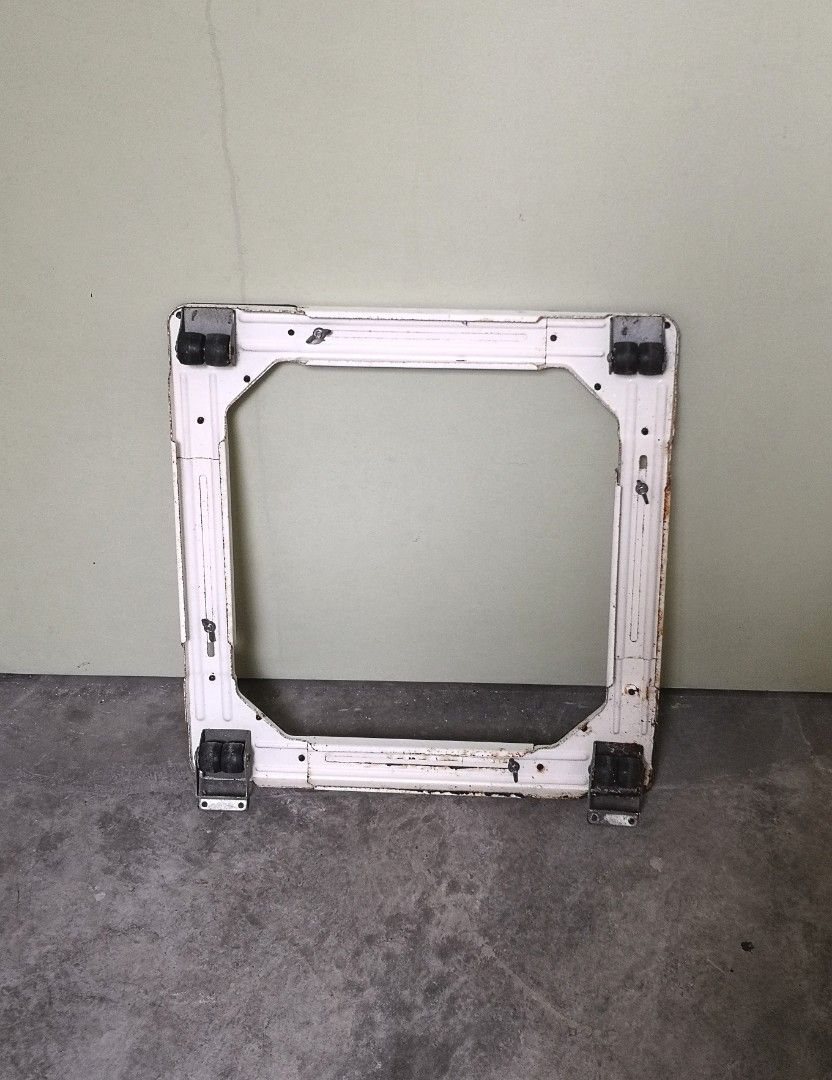 $6 Clearance - Extendable base support with wheels (Category: Bathroom & Kitchen Fixtures) located in Singapore. Submitted by agent888 (Listing ID 1379181134, Image 2). Description: $6 Clearance. Base support with wheels (for cabinet/small fridge or moving house etc). Extendable up to 65cm length (see pics). Used. Some rust - not for fussy. Wheels working condition. Pick up at Springleaf MRT or condo at Transit Road. No postage or delivery. No re