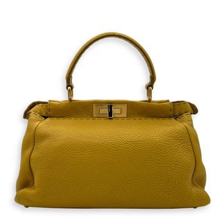 (Category: ) located in . Submitted by carousellluxury (Listing ID 1379231637, Image 1). Description: .