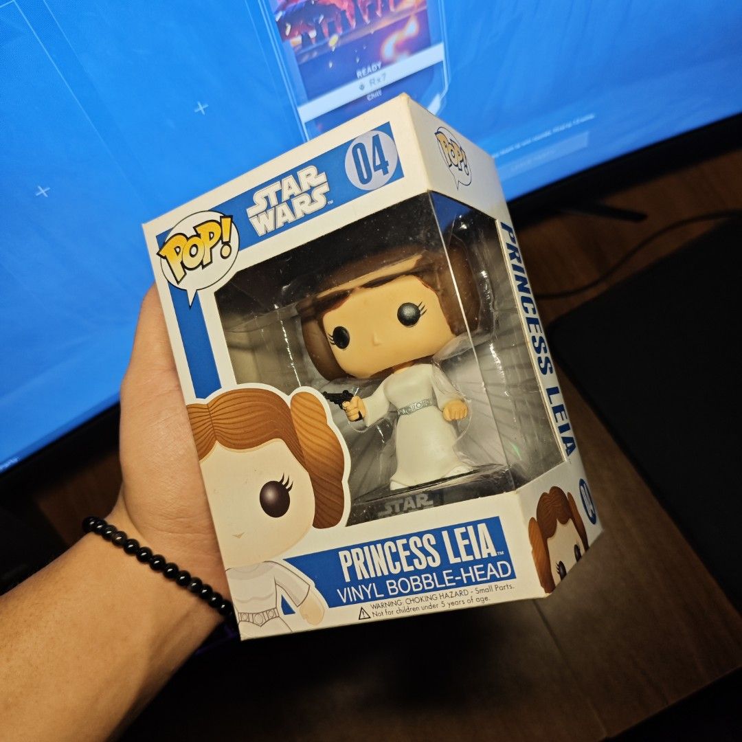 Funko Pop: Star Wars (Category: Figurines & Statues) located in Quezon City. Submitted by nar2d2 (Listing ID 1379188761, Image 3). Description: Slaive Leia: 2500 Han Solo: 1500 Princess Leia: 1500 Kylo Ren #60: 750 Kylo Ren: 650.