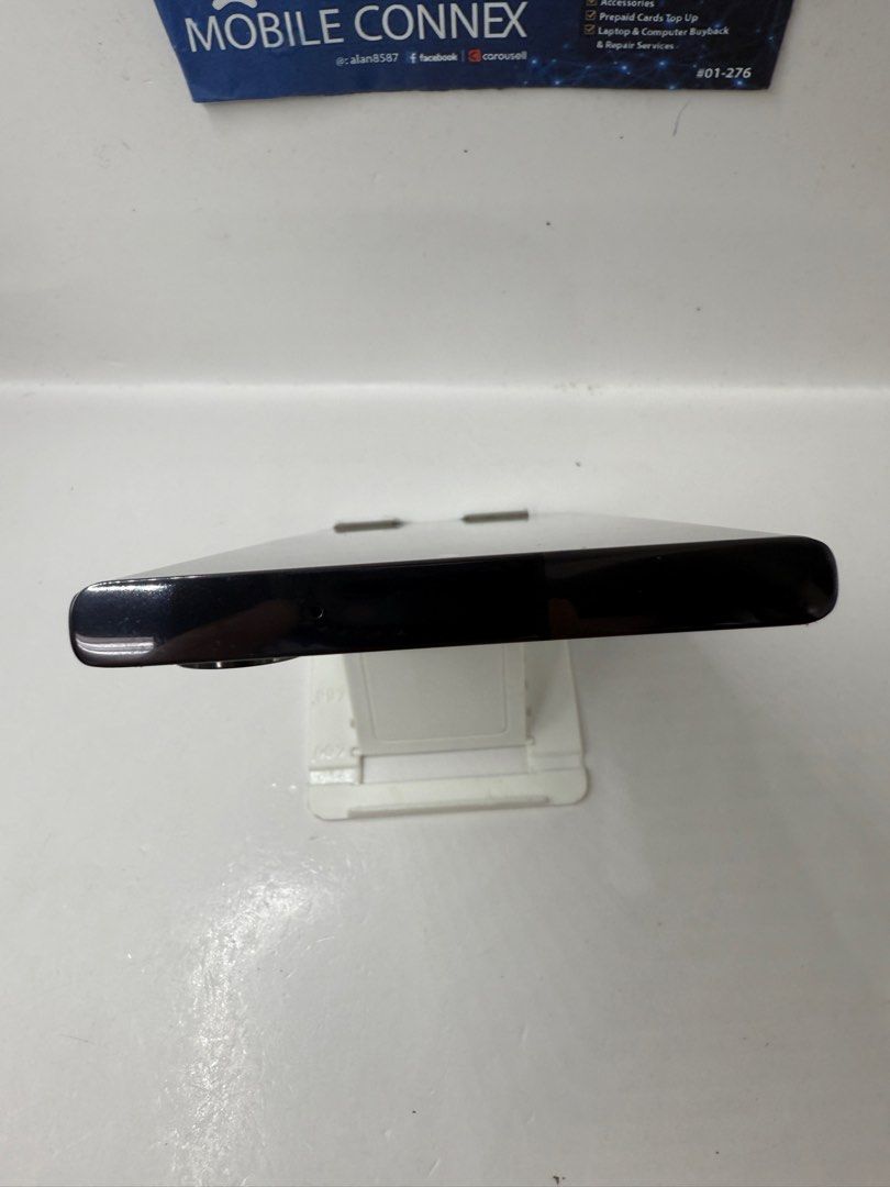 Galaxy S23 Ultra 5G 256GB Phantom Black (Category: Samsung) located in Singapore. Submitted by alan8587 (Listing ID 1379160089, Image 3). Description: .