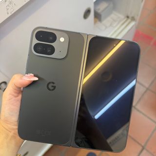 (Category: ) located in . Submitted by 8thavemobile.sg (Listing ID 1379248869, Image 1). Description: .