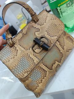 （分類：）位於 。 由 bbonkaka 提交（商品編號 1379324912，圖片 1）。簡介： 。