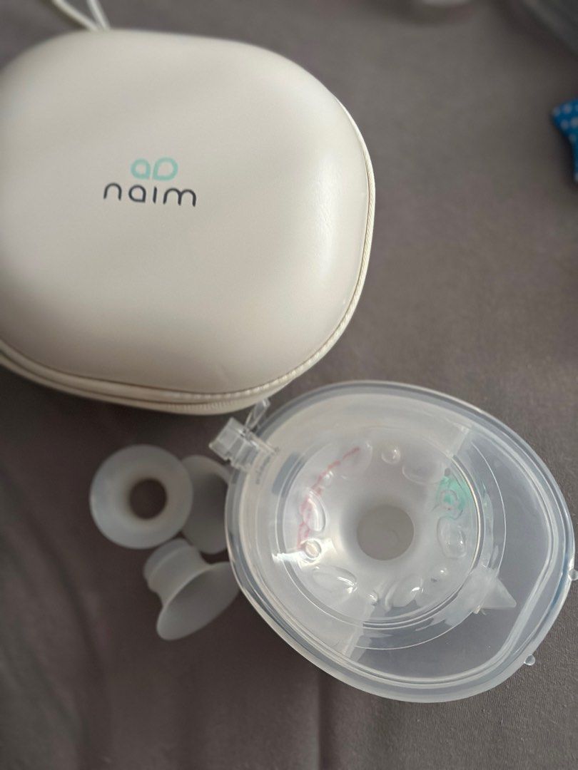 Hospital Grade Breastpump (Category: Breastfeeding & Bottle Feeding) located in Mandaluyong City. Submitted by pillowsmom (Listing ID 1379181858, Image 2). Description: Used this for 2months lang 2months na rin di nagagamit. Quiet naman sya and maganda gamitin Bought this.