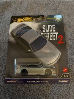 (Category: ) located in . Submitted by hotwheelsjk (Listing ID 1379227812, Image 1). Description: .