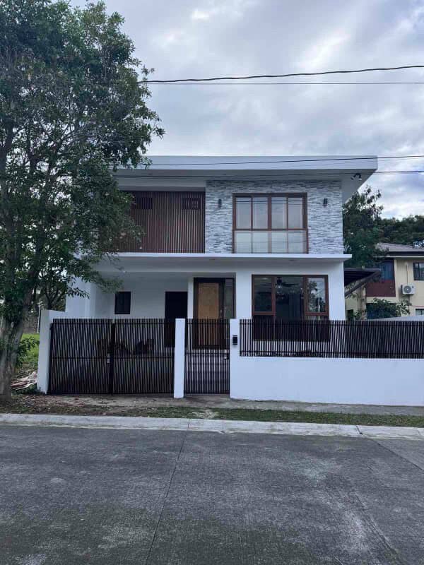 (Category: ) located in . Submitted by karmela.realestate (Listing ID 1379135897, Image 1). Description: .