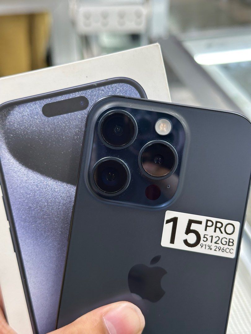 iPhone 15 Pro 512GB Factory Unlock No Issue Secondhand (Category: iPhone 15 Series) located in Pasig City. Submitted by FarAndRayShop (Listing ID 1379161268, Image 2). Description: OPEN FOR SWAP/SELLING/BUYING (RFS: Buy and Sell) Price: 47,499 iPhone 15 Pro 512GB •Factory Unlock •NO HIDDEN ISSUES •TEST TO SAWA •Authentic Phone Physical store in Greenhills Shopping Center XC-07 Stall Number Look For Rayray Or Anika NO CASH INSTALLMENT We are open 
