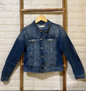 (Kategori: ) berada di . Dikirim oleh thriffdea (ID iklan 1379150632, Gambar 1). Deskripsi: .