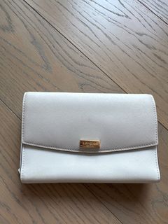 （分類：）位於 。 由 halero 提交（商品編號 1379196838，圖片 1）。簡介： 。