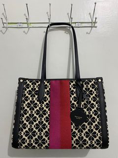 (Kategori: ) berada di . Dikirim oleh luthfieavio (ID iklan 1379207905, Gambar 1). Deskripsi: .