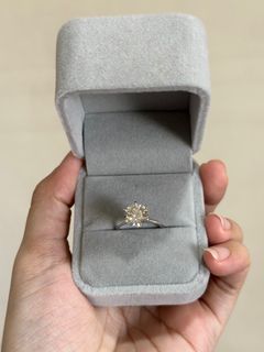 (Category: ) located in . Submitted by loveditemsbyja (Listing ID 1379141655, Image 1). Description: .